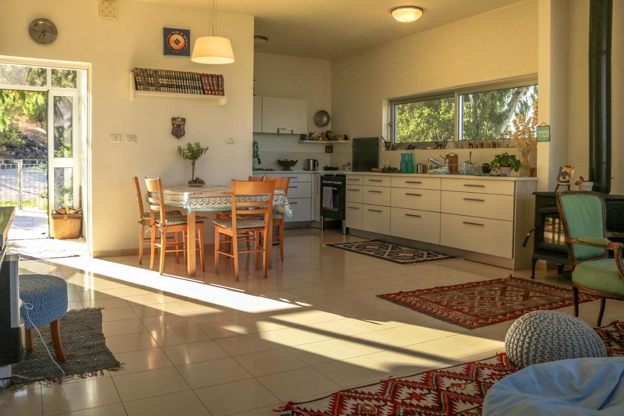 Rosh Pinna Home With A View Extérieur photo